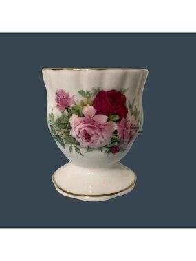Vintage Fine Bone China Egg Cup With Pink & Red Rose Design Made In England